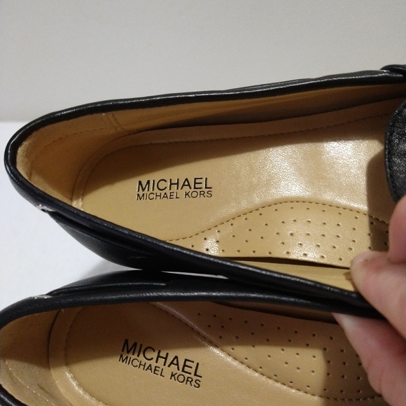 Michael Kors Sutton Leather Moccasin Flats - Picture 6 of 12